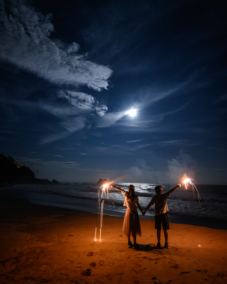 大人のリセット時間で賞　朝倉稔詞さんの作品「なつやすみの夜」