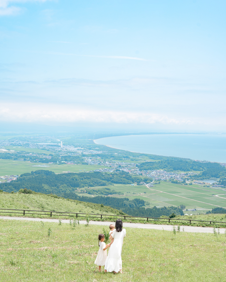 入賞　aiさんの作品「山と、空と、海と、その先へ」