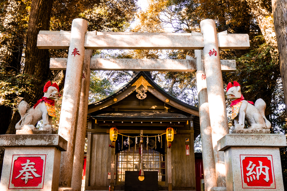 佳作（残したい神栖）　武田英悟さんの作品「秋の末社」